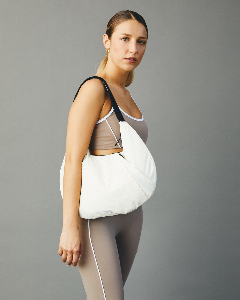 Bolso deportivo hombro blanco